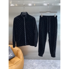 Louis Vuitton Long Suits